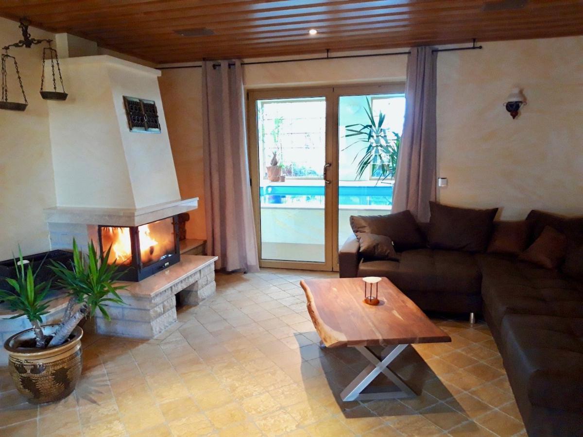 Ein Bett Im Kornfeld - Haus Fernweh - Innenpool Schonfeld  Esterno foto